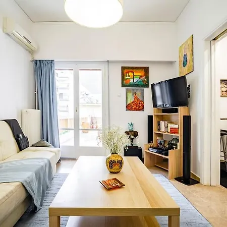 Paradise Cozy 53 Sqm Near To Metro Apartment *