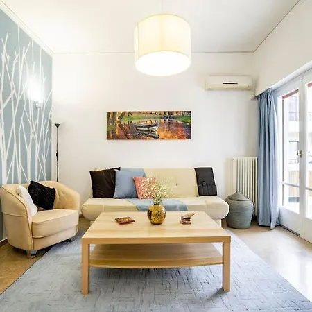 Paradise Cozy 53 Sqm Near To Metro Apartment